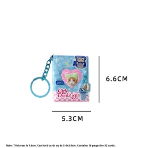 Dettaglio del mini album fotografico da 2 pollici con gatto, catena blu e 32 tasche