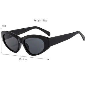 Retro black cat-eye sunglasses for women with 15.1cm frame width and 31g weight