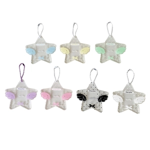 Star-shaped glitter photocard holders with wings in seven colors and ball chains