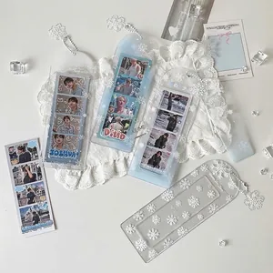 Durchsichtige Schneeflocken-PVC-Fotohülle mit Acryl-Anhänger für Fotostreifen