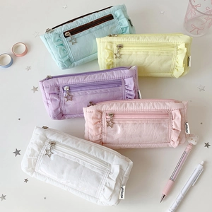 Pleated pastel pencil case with transparent window and star zipper in five colors