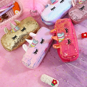 Détails de trousse licorne en paillettes réversibles avec oreilles 3D et broderie