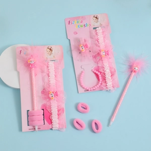 Coffret cadeau rose pour enfants avec bandeaux en tulle, bracelet perlé et stylos peluche