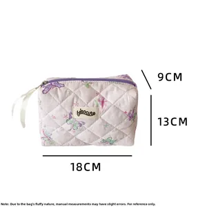 Spécifications de taille pour la trousse à maquillage papillon violette 18x13x9 cm