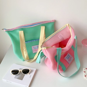 Bolsas de compras de malla en verde menta y rosa con cremallera y correa de hombro