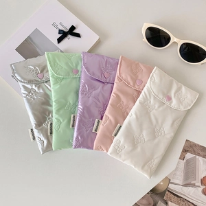 Quilted heart-button stationery pouches in pastel colors with high-gloss finish