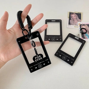 Schwarzer Fotokartenhalter im MP3-Stil mit elastischer Kette und Herzanhänger