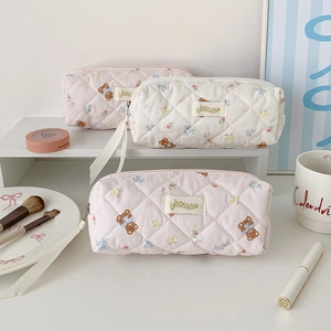 Quilted Cotton Fabric Pencil Case Cartoon Bear Rabbit Floral Portable Makeup Bag Zipper Closure Ribbon Puller For Students