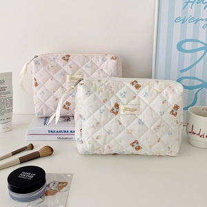 Quilted Makeup Bag Cotton Cartoon Bear Floral Print Portable Travel Cosmetic Pouch With Ribbon Zipper For Women Girls