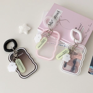 Minimalist silicone card holder with wave edge design and spiral wrist strap for photos
