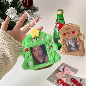 Portacarte in peluche a forma di albero di Natale con omino di pan di zenzero