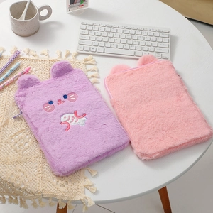 Funda protectora de peluche de cerdo y gato para tableta iPad de 10,5 a 11 pulgadas