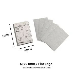 Detailansicht der 61x91mm Glitzer-Kartenhüllen für Fotokarten mit 20 Stück pro Packung