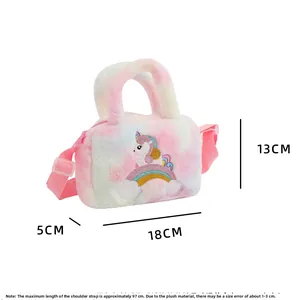 Tableau des tailles pour sac licorne en peluche montrant les dimensions de 18cm de large et 13cm de haut