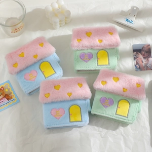 Album Photo en Peluche Forme de Maison Classeur Porte-Cartes Idol Mignon Dessin Animé Broderie Cœur Livre de Collection Filles