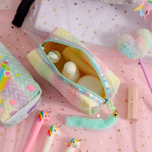Astuccio unicorn arcobaleno con paillettes e ciondolo morbido per articoli di cancelleria