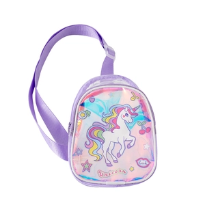 Détail du sac de poitrine licorne en PVC laser coloré avec sangle violette réglable