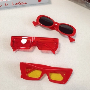 Lunettes De Soleil Irrégulières Rétro Protection UV400 Monture Géométrique Mode Verres Rouges Pour Hommes Femmes