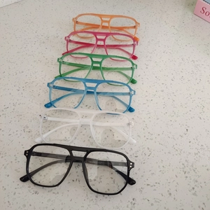 Occhiali da sole vintage a doppio ponte per bambini in sei colori caramella vivaci
