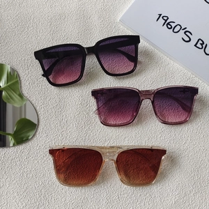 Lunettes De Soleil Carrées Surdimensionnées Mode Résine Protection UV400 Hommes Femmes Extérieur Conduite Voyage Chic