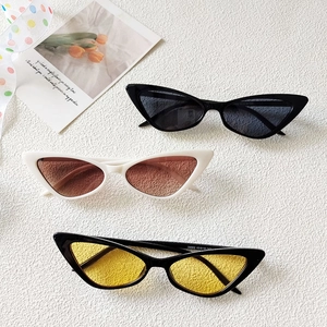 Chic cat-eye sunglasses for women and men, set of three stylish UV400 frames