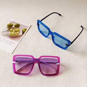 Fashion oversized square sunglasses in translucent blue and gradient purple frames