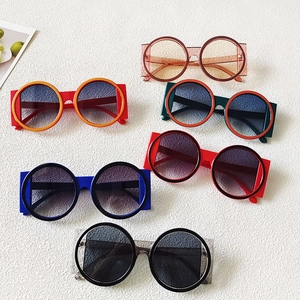 Oversized Round Sunglasses Retro Color Block UV400 Protection Resin Lens Plastic Frame Fashion Trendy Eyewear For Women Men