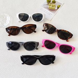 Lunettes De Soleil Oeil De Chat Rétro Avec Monture En Résine Et Verres PC Protection UV400 Mode Vintage Pour Femmes Hommes