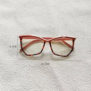 Cat-Eye-Brillengestell mit rosa Oberteil und Schildpatt-Detail, Breite 14,7 cm