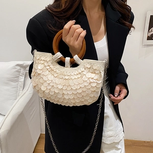 Elegant white sequin shell-shaped handbag with wooden handle and metal chain strap