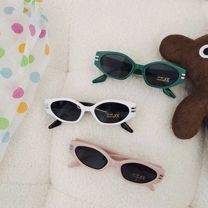 Vintage small oval kids sunglasses with UV400 protection in various trendy colors
