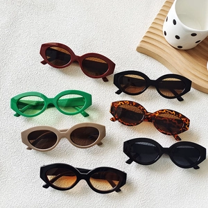 Cat Eye Sunglasses Retro Oval Resin Frame UV400 Protection Vintage Trendy Eyewear For Women Outdoor Travel