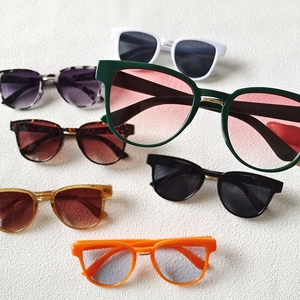 Fashionable retro sunglasses set with champagne and colorful acetate frames for outdoors