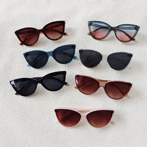 Trendy Cat Eye Sunglasses UV400 Protection Resin Frame PC Lens Outdoor Driving Fashion Eyewear For Men And Women