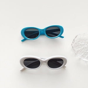 Retro oval thick frame kids sunglasses in bright blue and white with dark lenses