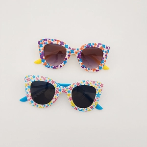 Kids Cat Eye Sunglasses UV400 Protection Plastic Floral Print Eyewear For Toddler Girls Boys Outdoor Travel Fashion