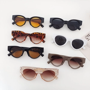 Lunettes De Soleil Œil De Chat Femmes Rétro Monture Épaisse En Résine Verres PC Vintage UV400 Mode Protection Solaire Extérieur