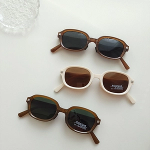 Lunettes de soleil ovales rétro polarisées pour filles avec protection UV400 et montures