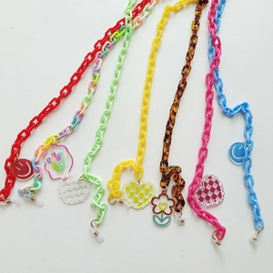 Chaîne de lunettes et masque colorée en acrylique avec pendentifs cartoon pour enfants