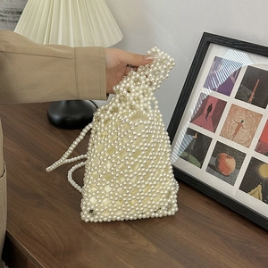 Mini Sac À Épaule Tissé À La Main En Künstliche Perles Design Creux Métal Bandoulière Pour Femmes Quotidien Plage Fête