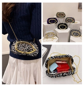 Détails du sac de soirée à paillettes avec poignée dorée et bandoulière en plusieurs couleurs