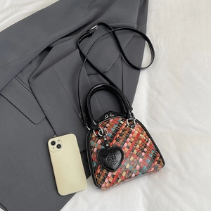 Sac à main en forme de coquille tressée multicolore rétro avec bandoulière amovible