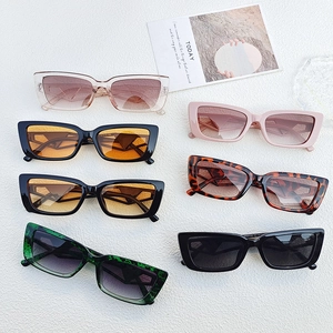 Retro Rectangle Sunglasses Resin Frame PC Lens UV400 Outdoor Fashion Travel Eyewear For Men And Women