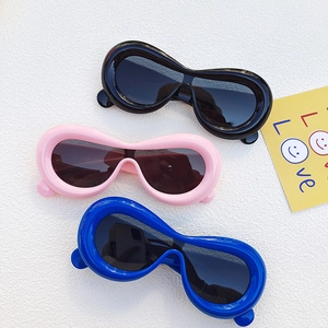 Funny thick frame cloud-shaped sunglasses in black, pink, and blue colors