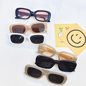 Retro Rectangle Sunglasses UV400 Protection Resin Frame PC Lens Vintage Fashion Eyewear For Women Men Outdoor Driving