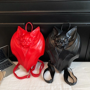 Sac à dos gothique chauve-souris 3D en cuir PU rouge et noir avec motif embossé