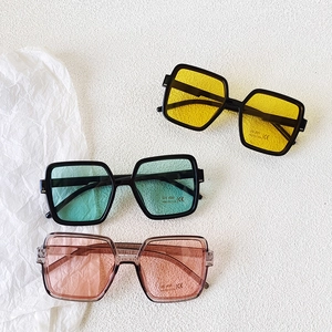 Kids square frame UV400 sunglasses in multiple colors for stylish outdoor sun protection