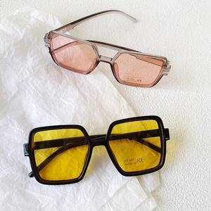 Kids square frame UV400 sunglasses in pink transparent and black frames with color lenses