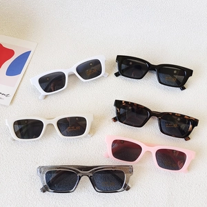 Rectangular Kids Sunglasses UV400 Protection Resin Frame PC Lens Vintage Ins Style Fashion Sun Eyewear Boys Girls