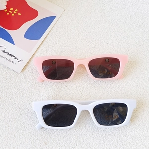 Kids square frame UV400 sunglasses in pink and white colors with stylish thick frames